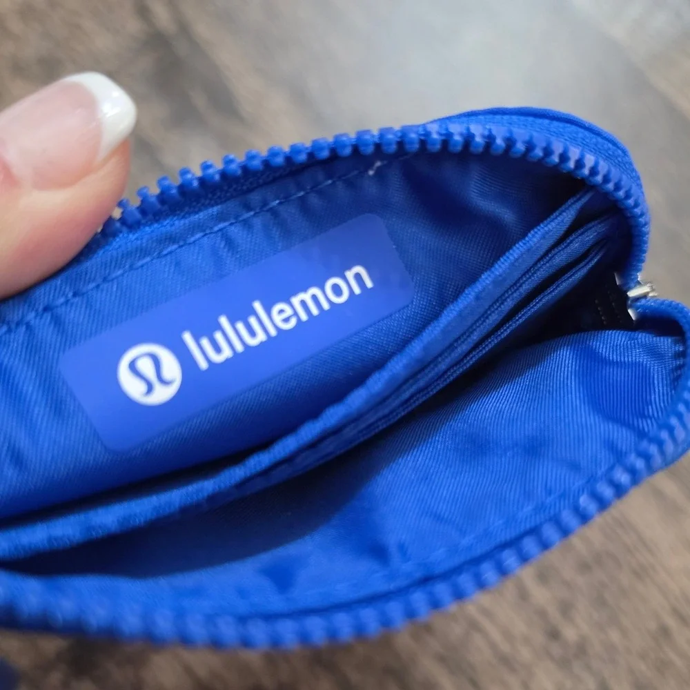 LULULEMON Dual Pouch Wristlet Women OS Blue Logo Strap Keychain Pouch